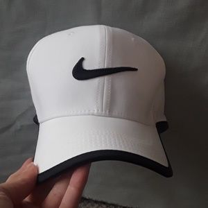 Nike dryfit hat